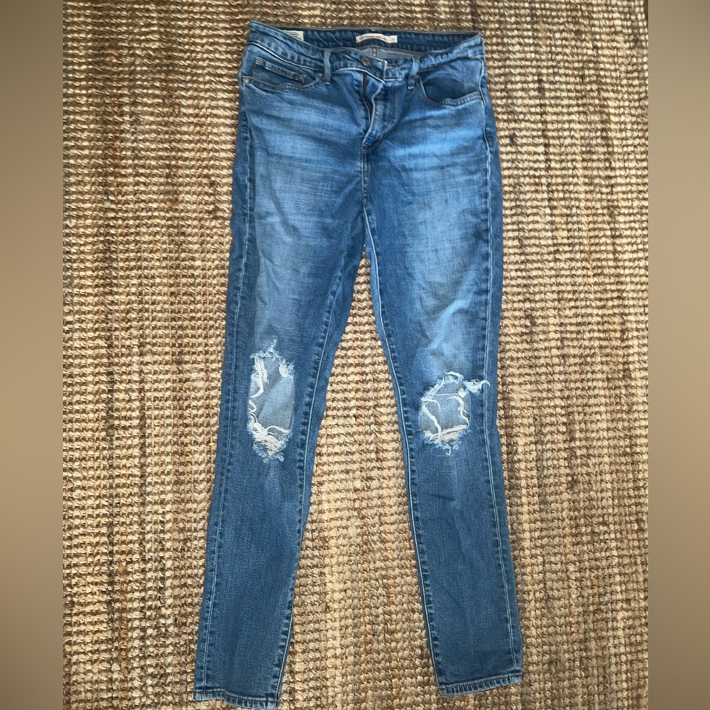 Levi jeans